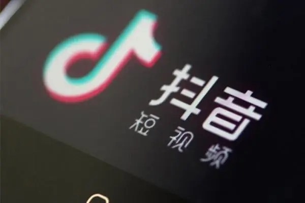 抖音100万粉丝号能卖多少？